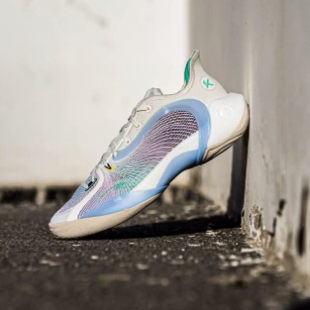 Anta安踏 三分雨2代 彩虹 水泥克星 减震 低帮篮球鞋 男款 白灰蓝