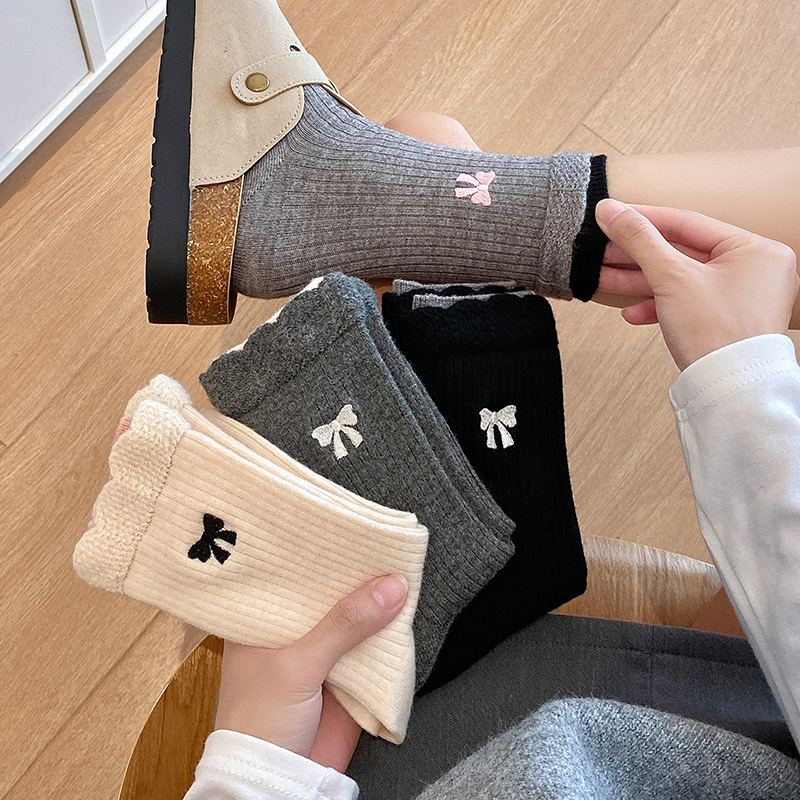 袜子女秋冬花边蝴蝶结刺绣中筒袜