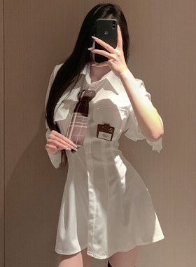 性感白色长袖收腰连衣裙