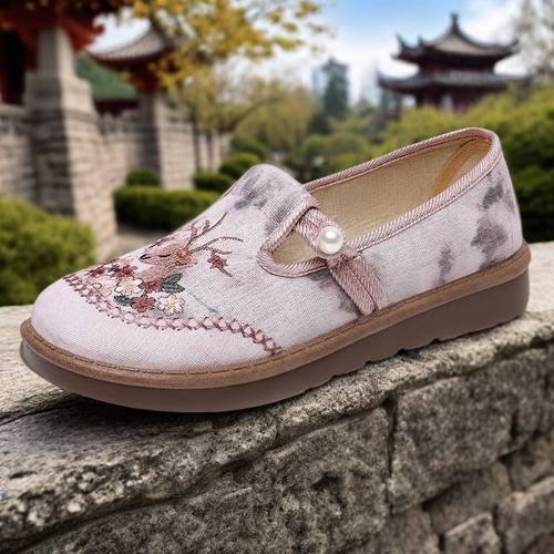 老北京布鞋女新款妈妈鞋