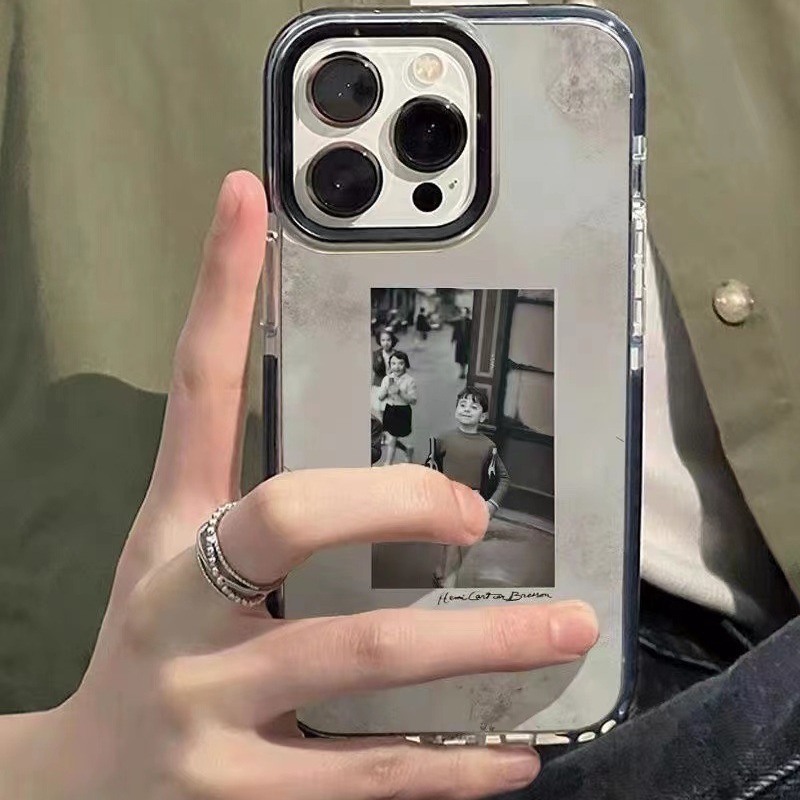 2024新款高档高颜值复古伦敦男孩苹果15promax手机壳iPhone14半包防摔13硅胶12简约xs高级外壳