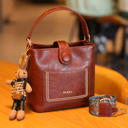 MUEKA百搭休闲品牌复古斜挎女包
