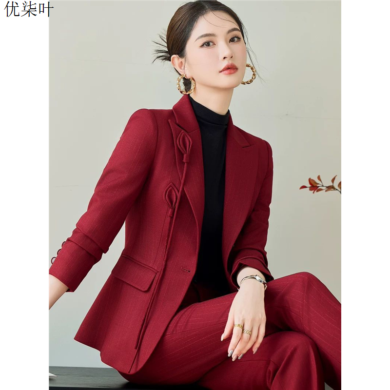 高级感红色西装套装女士秋冬2025新款工作服喜婆婆婚宴装西服外套