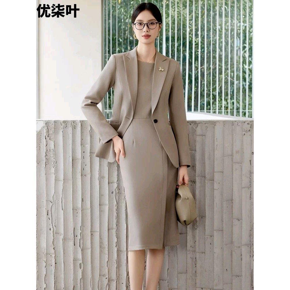 教资穿搭西装套装女2025春秋新款大方得体穿搭一整套气质面试正装