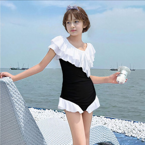 2025夏季新款女款连体泳衣微胖遮肉绝美高级感海边度假泡温泉显瘦