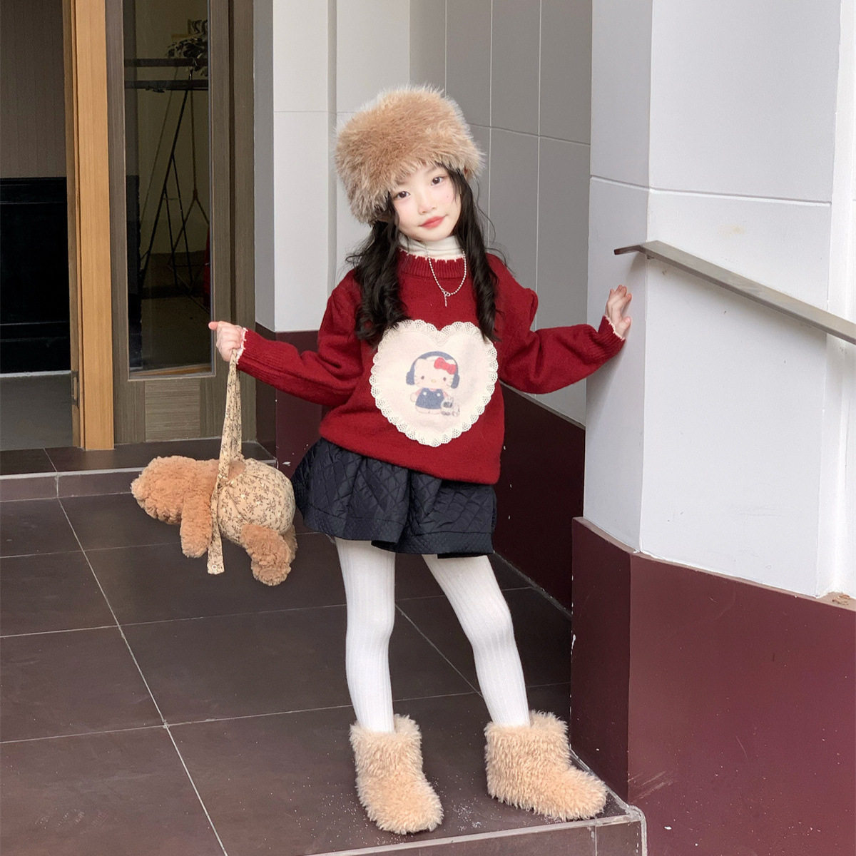 2025冬季新款女童卡通爱心毛衣黑色夹棉裙两件套儿童洋气毛线套装