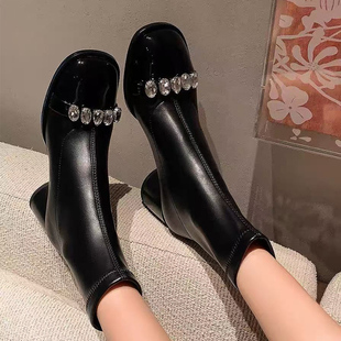 白色短筒靴子女春秋法式小香风短靴2025秋冬粗高跟水钻弹力瘦瘦靴