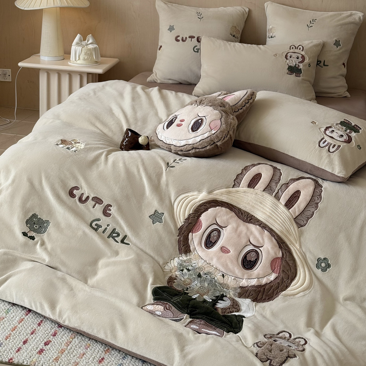 秋冬保暖牛奶绒四件套双面珊瑚绒儿童刺绣加厚被套床单羊羔绒床品