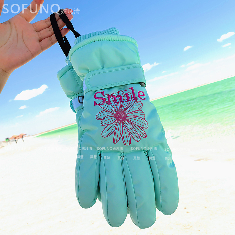 冬季户外保暖手套女防滑防泼水触屏加绒加厚滑雪玩雪骑电动车开车