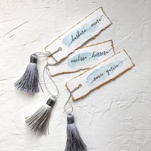 婚礼喜宴席位卡流苏名卡座位卡婚礼桌牌姓名卡商务定制美品纸业