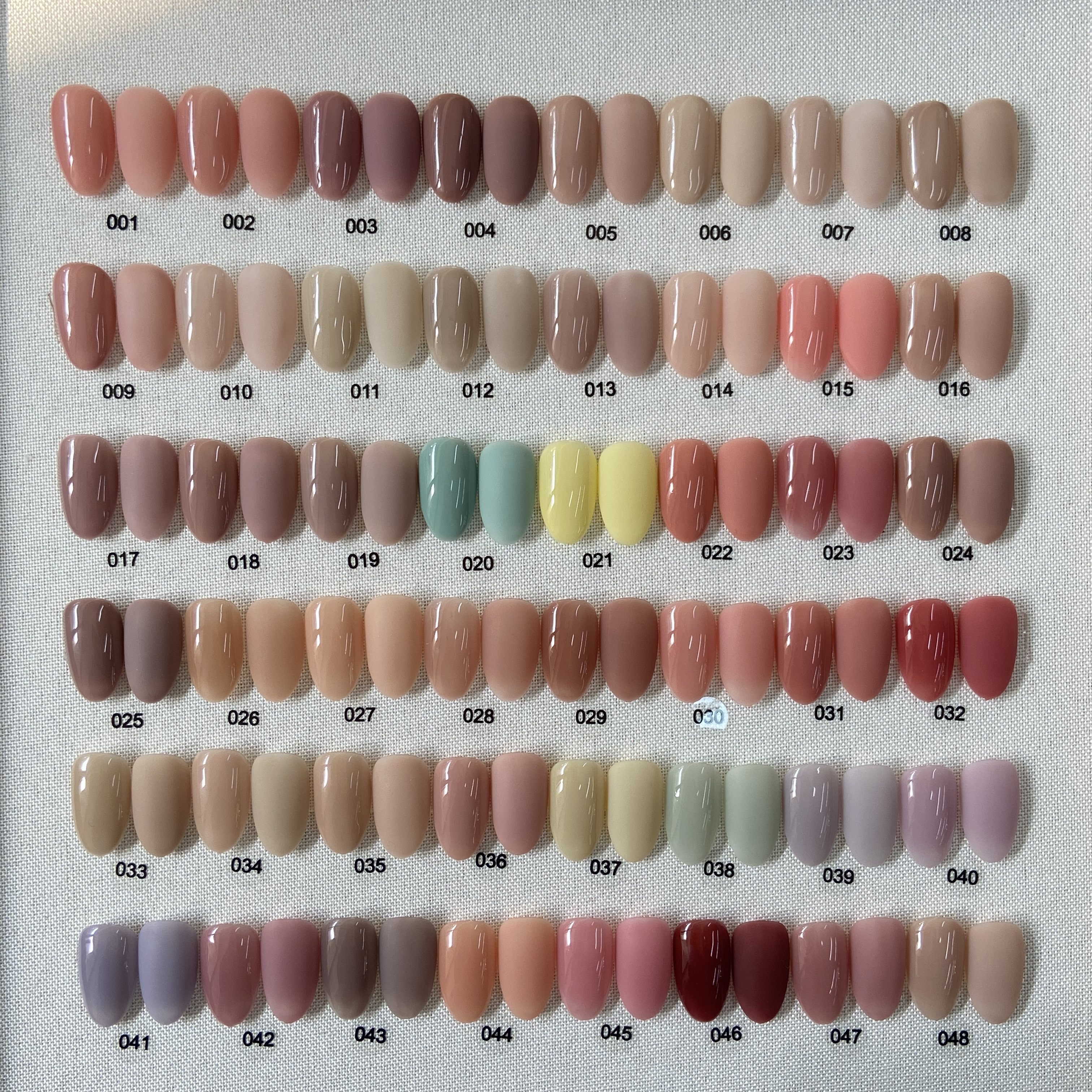 纯手工纯色穿戴甲冰透日常显白通勤简约短款亮面磨砂,彩妆/香水/美妆工具,穿戴甲/甲片,淘宝优惠券,粉丝福利购,淘宝优惠卷