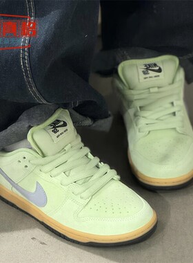 Nike耐克女子2025秋·新款耐磨防滑低帮运动休闲板鞋 HQ1626-300