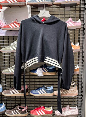 阿迪达斯2026春女短款连帽简约休闲时尚卫衣套头衫 KX4642-KX4643