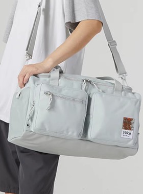 Nike耐克男女同款运动训练拎包大容量收纳斜跨包行李包FJ4817-034