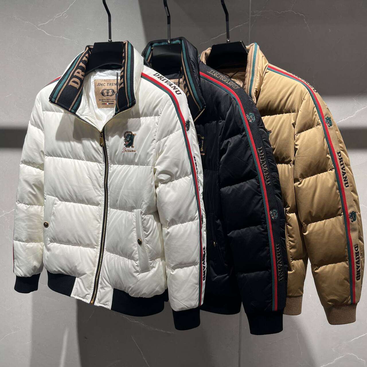 欧货高端冬季男士老虎刺绣羽绒服