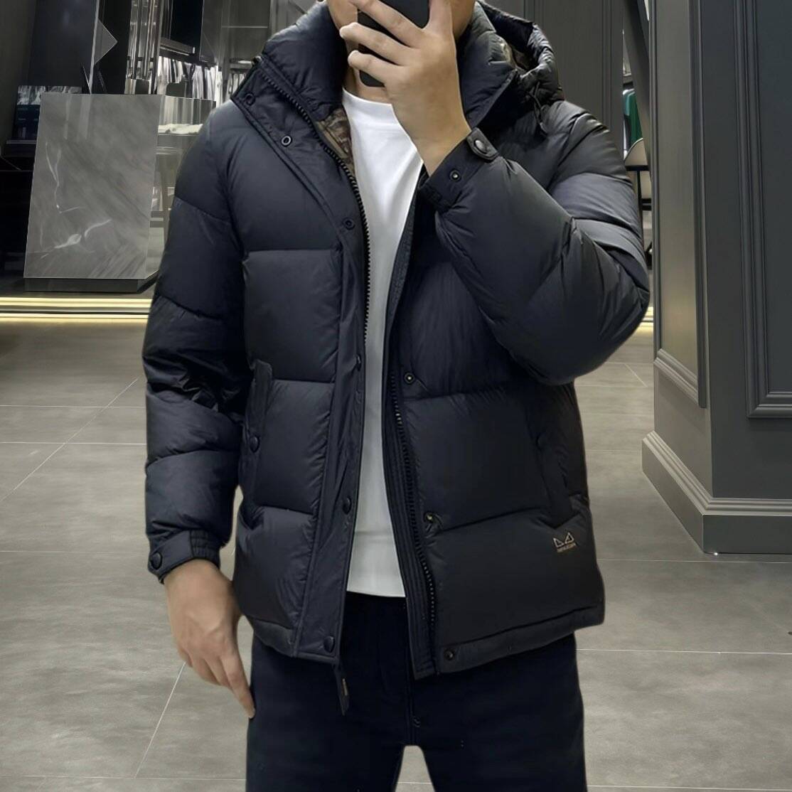 欧货潮牌修身连帽羽绒服90白鸭绒