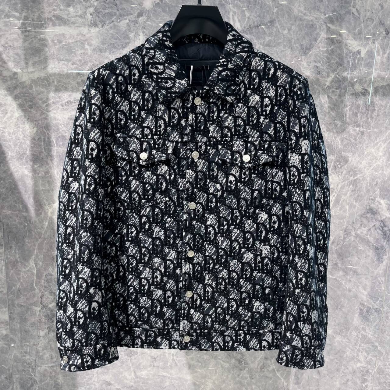 欧货高端男士羽绒服90白鹅绒修身