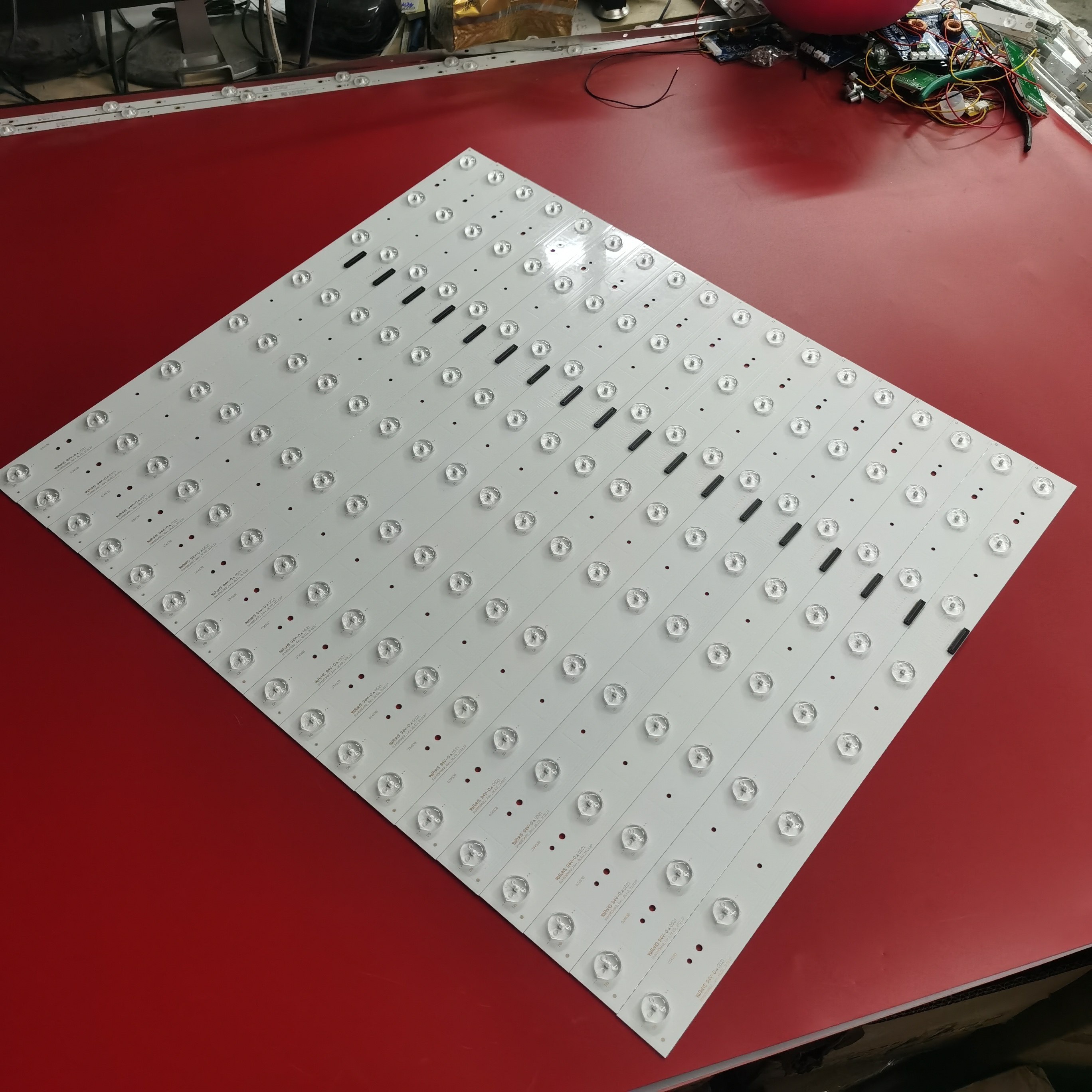 适用海信LED55XT900X3DU灯条SVH550AB2_Rev02_8LED屏HD550FUD-B31