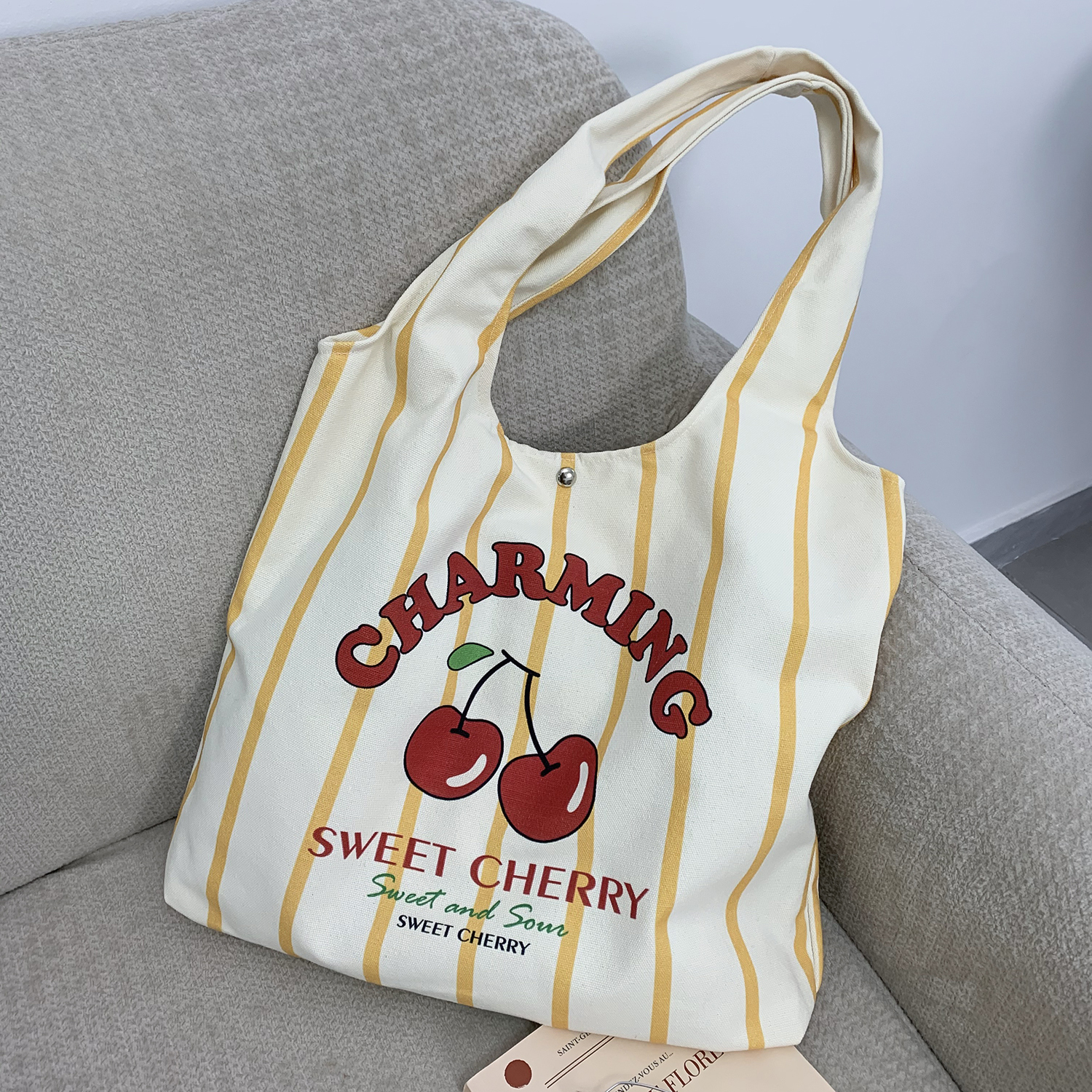 2025秋卡通可爱条纹帆布包学生