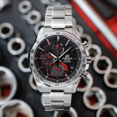 卡西欧男表时尚钢带太阳能蓝牙表