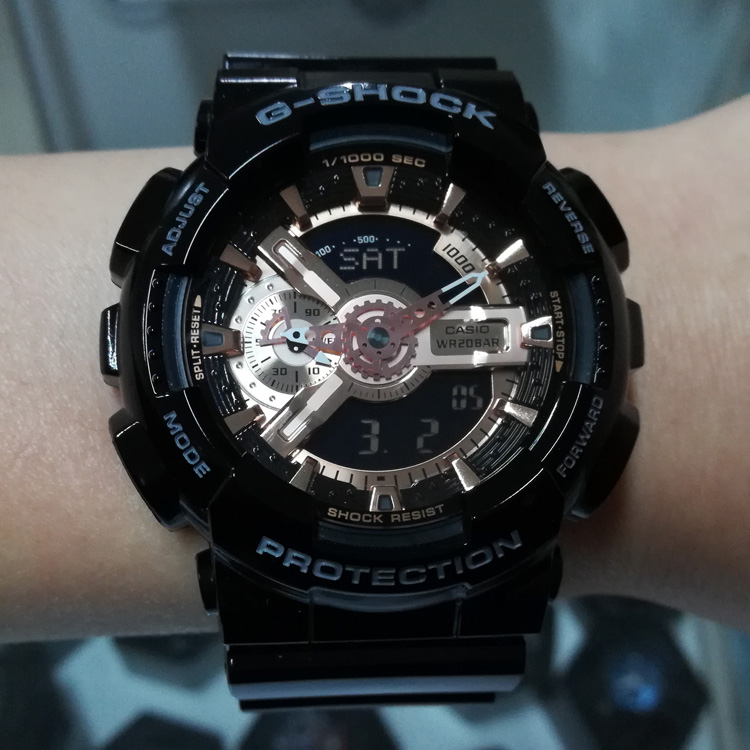 卡西欧玫瑰金运动防水男表运动