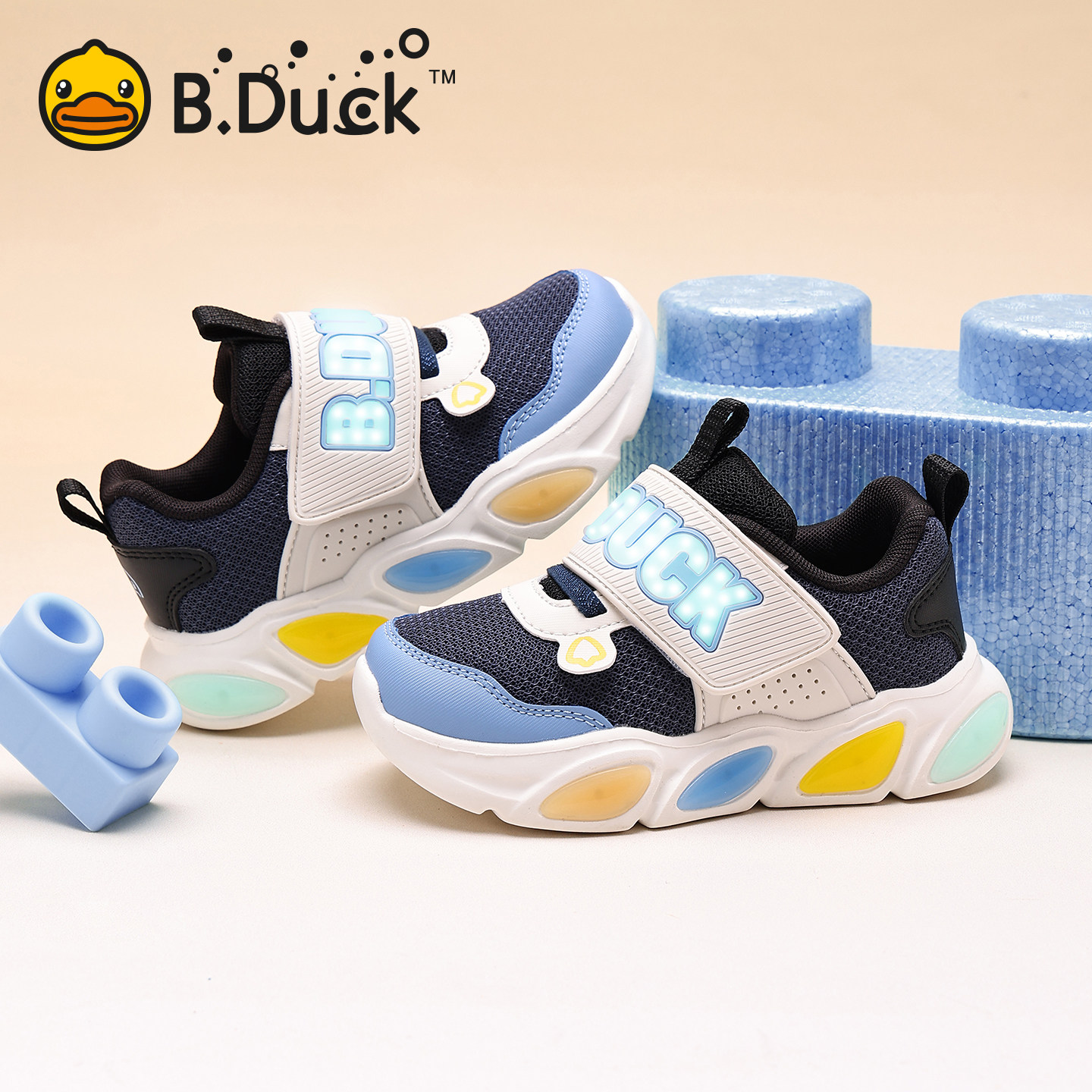 Bduck小黄鸭童鞋2026秋季新款发光闪灯鞋男宝宝学步防滑亮灯女鞋