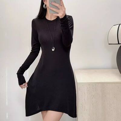 欧美风短款裙圆领长袖天丝连衣裙