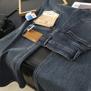 华子家 植绒直筒牛仔裤女秋冬加绒加厚高腰微喇叭窄版阔腿裤45310