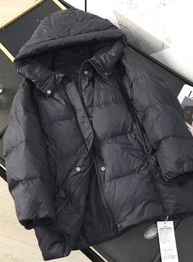 华子家 轻盈蓬松90白鹅绒宽松显瘦连帽黑色羽绒服外套女冬季45291