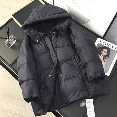 90白鹅绒宽松显瘦连帽黑色羽绒服