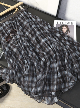 华子家 不规则设计感复古拼色格纹高腰显瘦A字半身裙长裙女46157