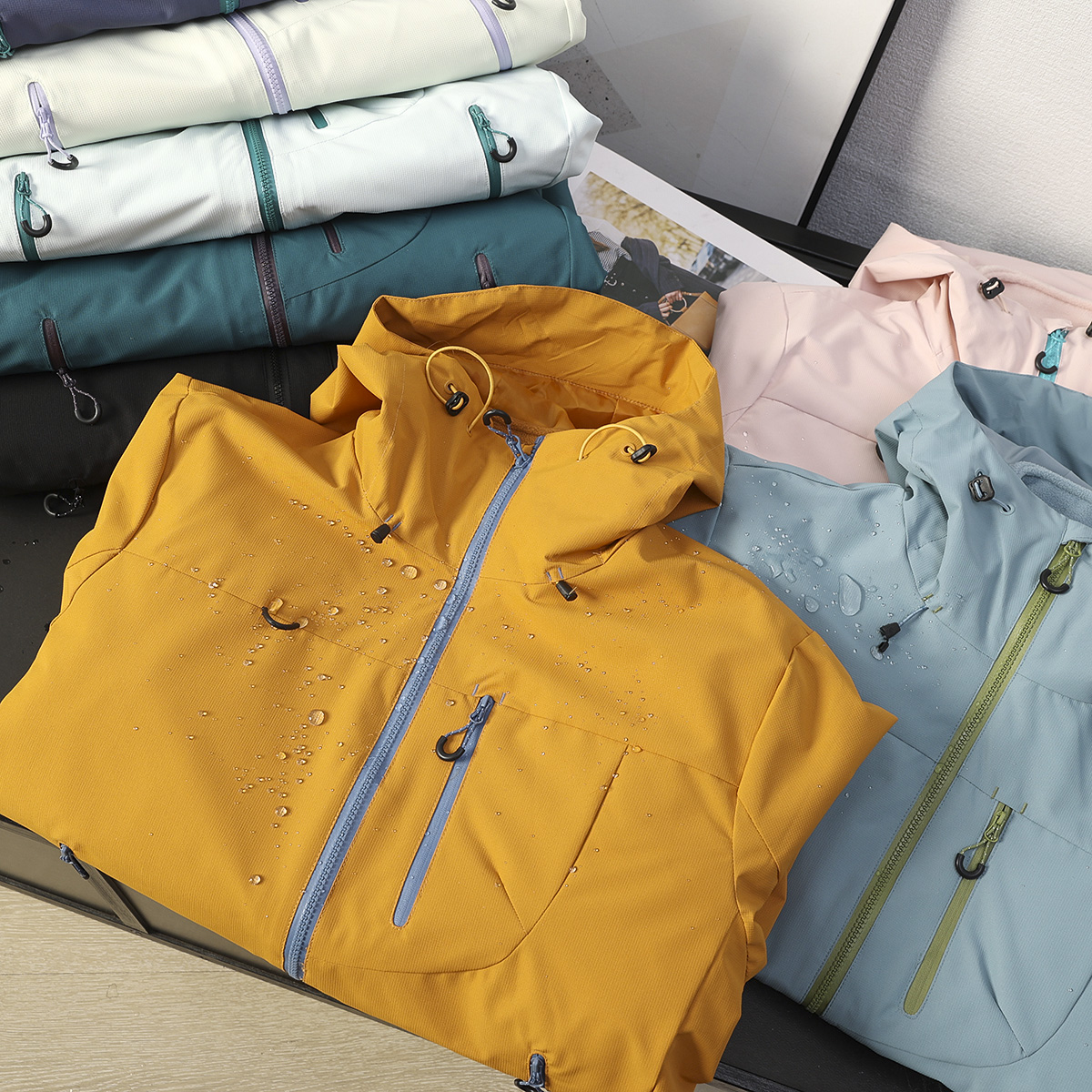 三合一户外冲锋衣防风防水登山服
