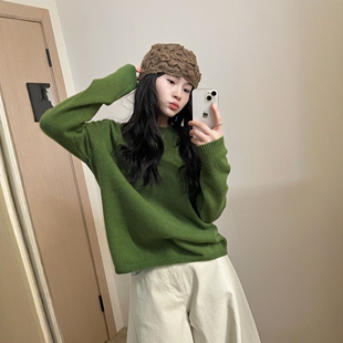 此外 宽松显瘦圆领纯色毛衣女2025秋季新款韩版可外穿慵懒针织衫