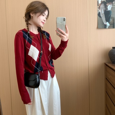 此外早秋拼色菱形格针织开衫女