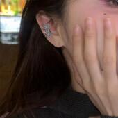 铜镀真金仿水晶五芒星耳骨夹可调节轻奢日常通勤甜酷风精致耳饰女