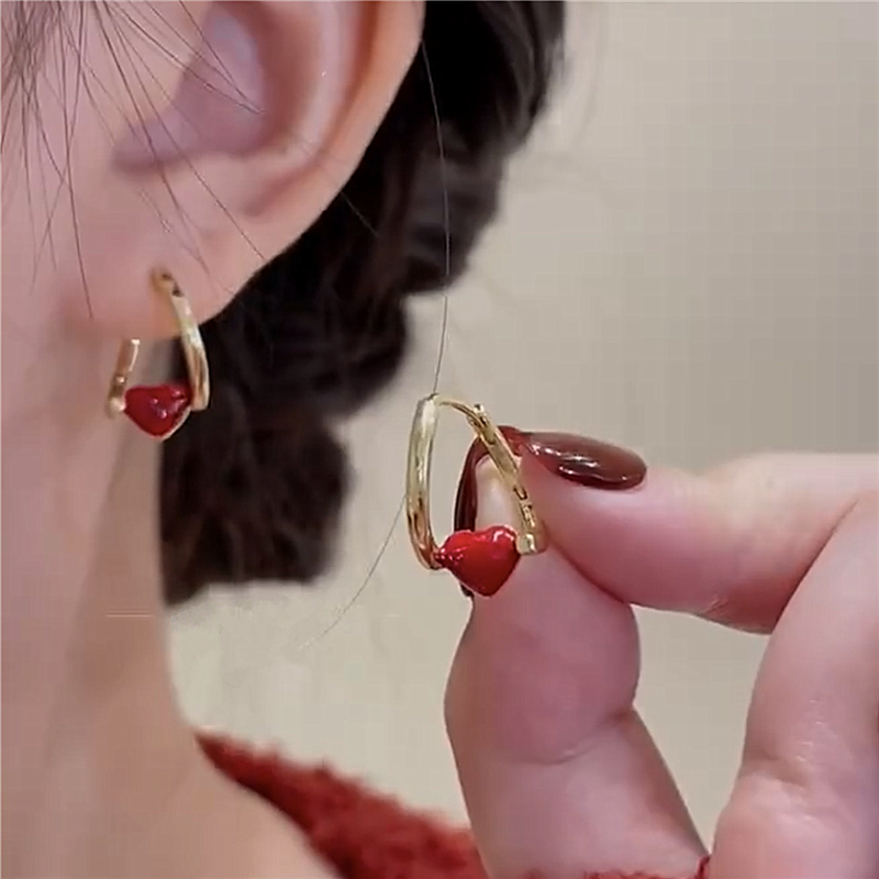 法式复古滴油爱心克拉耳扣女韩国