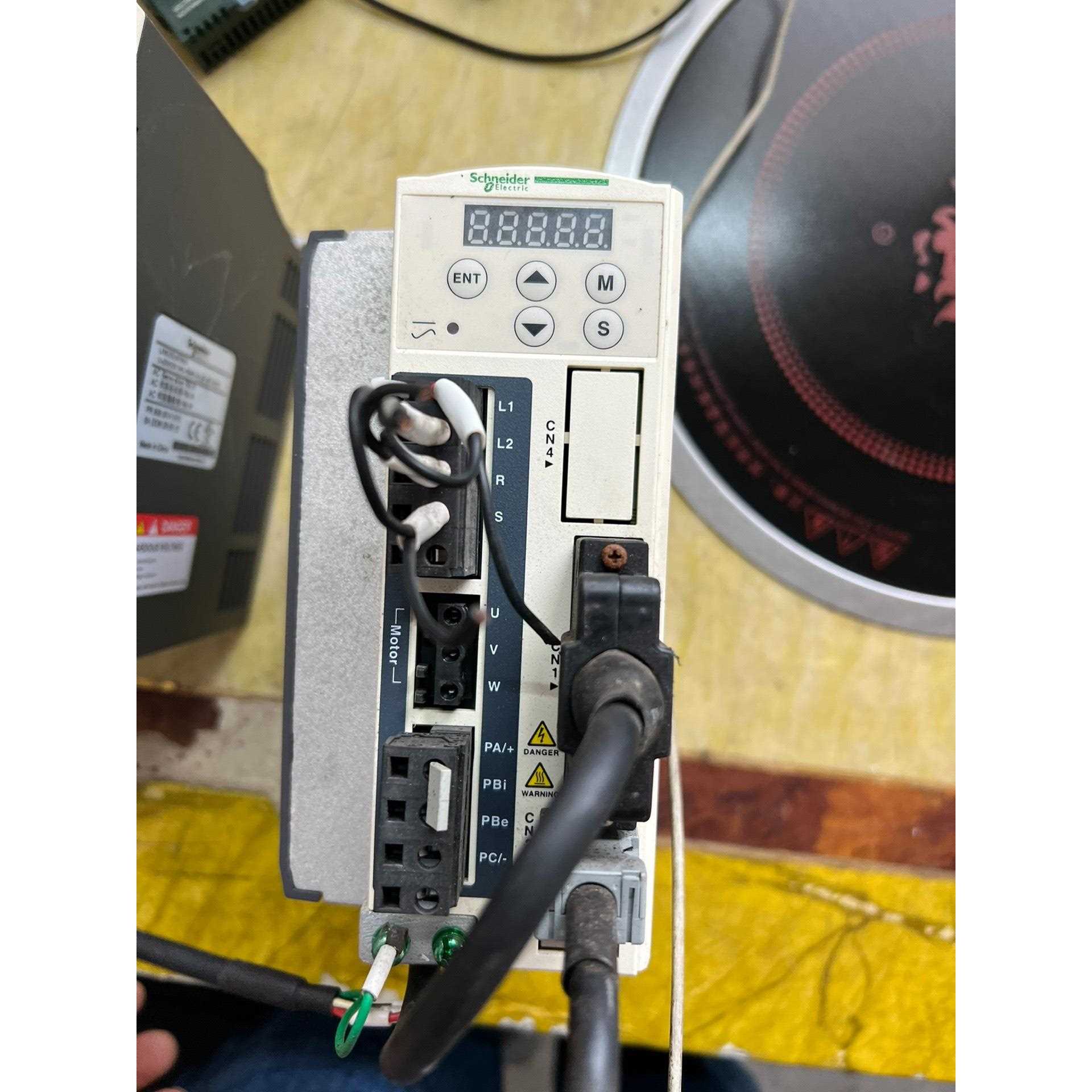 标价是空箱-LXM23DU07M3X BCH0802O12A1C 拆议价