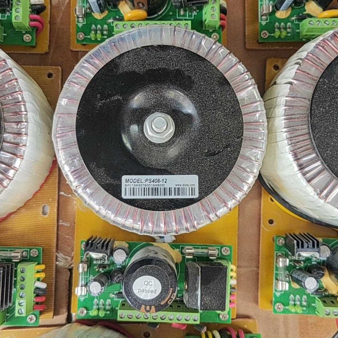 标价是空箱-PS408-12 雷赛电源，原装拆机，实物拍摄，130一个议