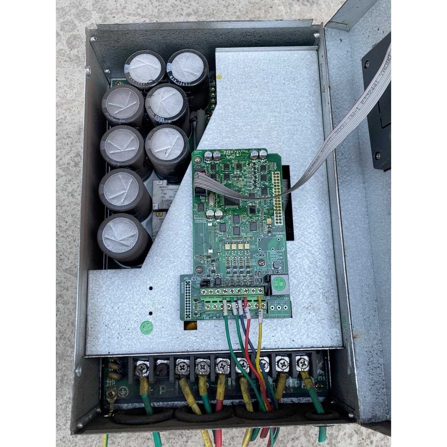 标价是空箱-VT80-G18.5T4B 德沃高性能变频器 18.5KW议价