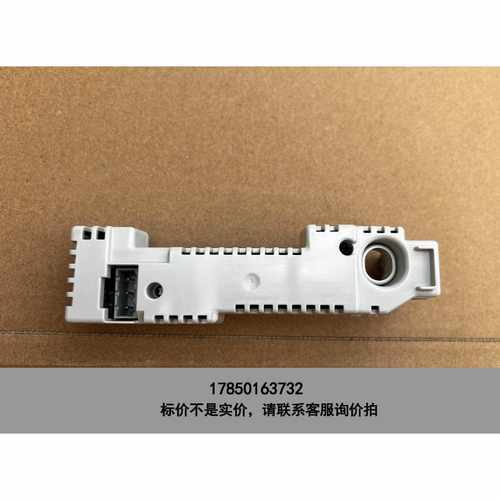 标价是空箱-E94AZHX0051 伦茨9400伺服驱动器刹车电阻制动器议价