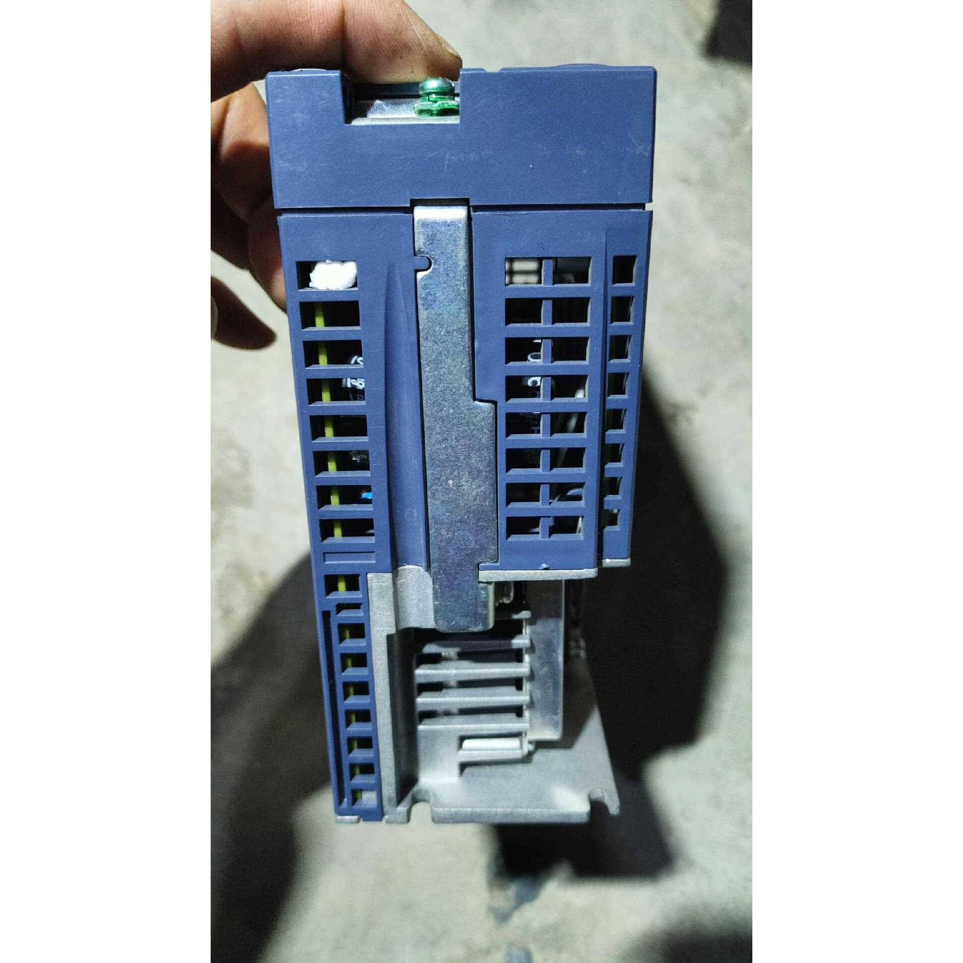 标价是空箱-充新富士驱动，PYH152F5一VV2一台，1500W需要联议价