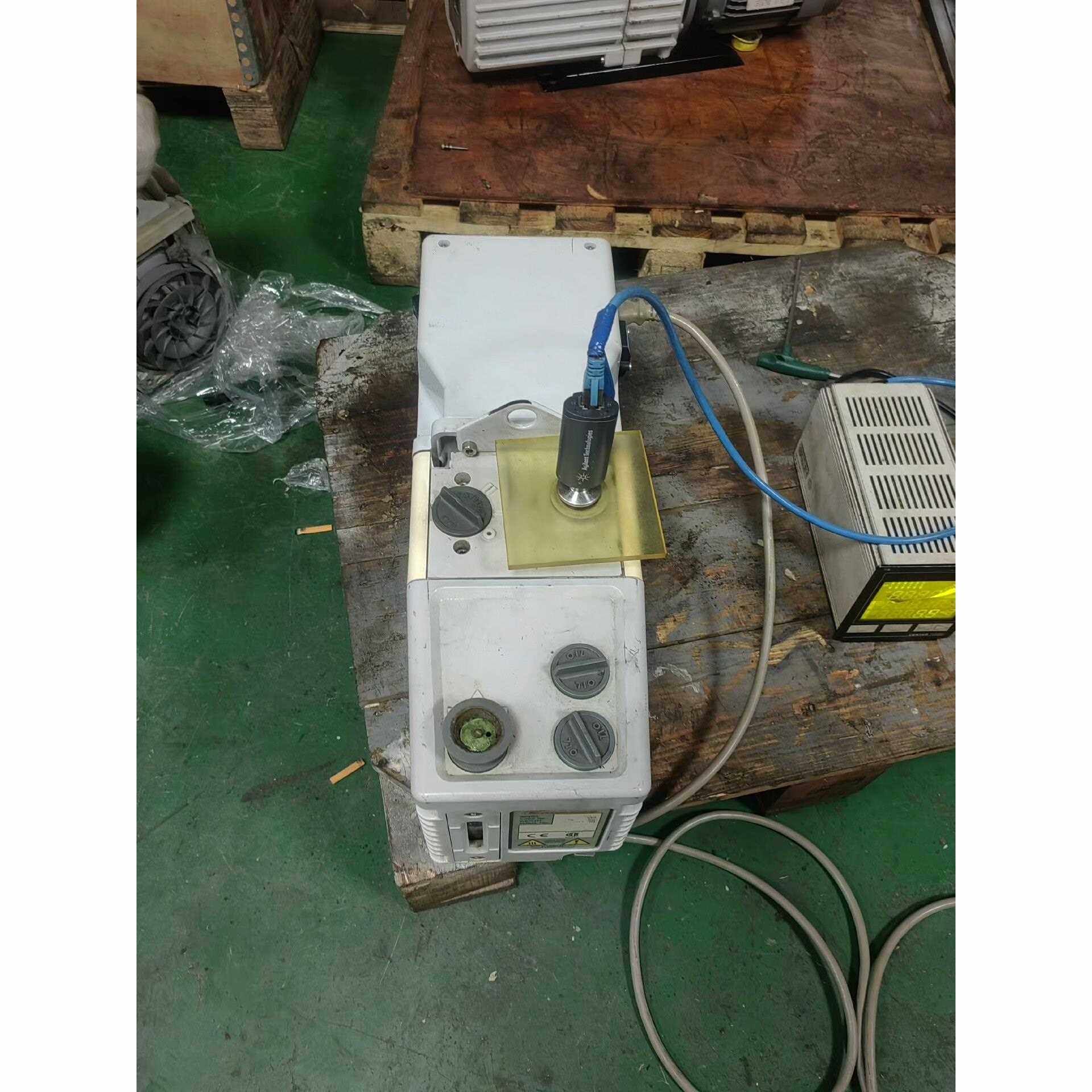 标价是空箱-爱德华RV8真空泵，实验室拆解回来，功能包好，成色新