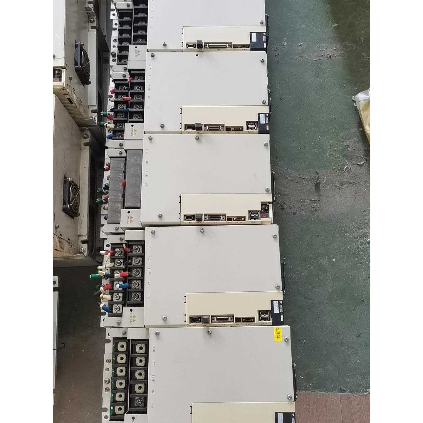 标价是空箱-安川五代SGDV-780A11A/780A01A/470A0议价