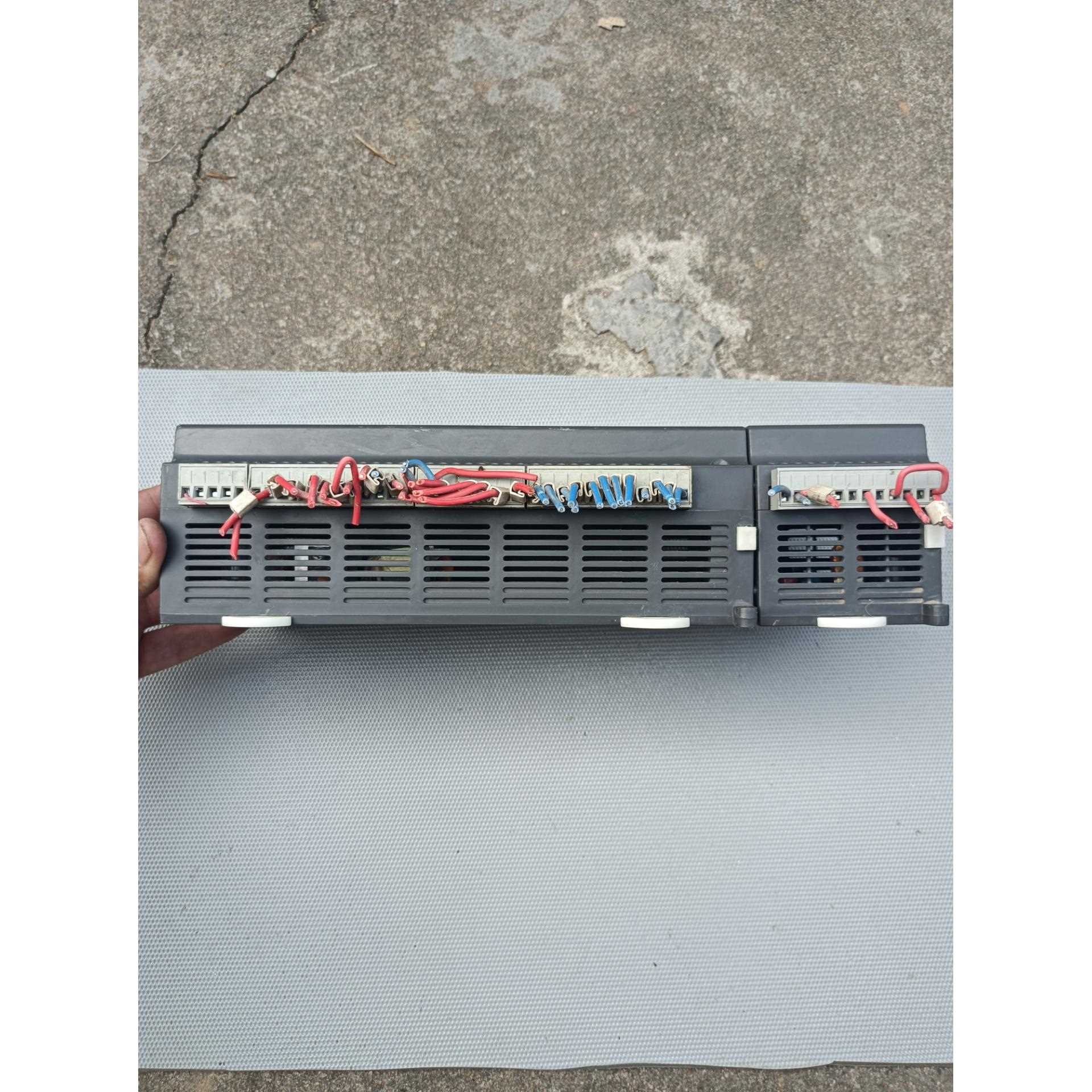 标价是空箱-台达 DVP60ES200T 模块DVP02DA-E2议价