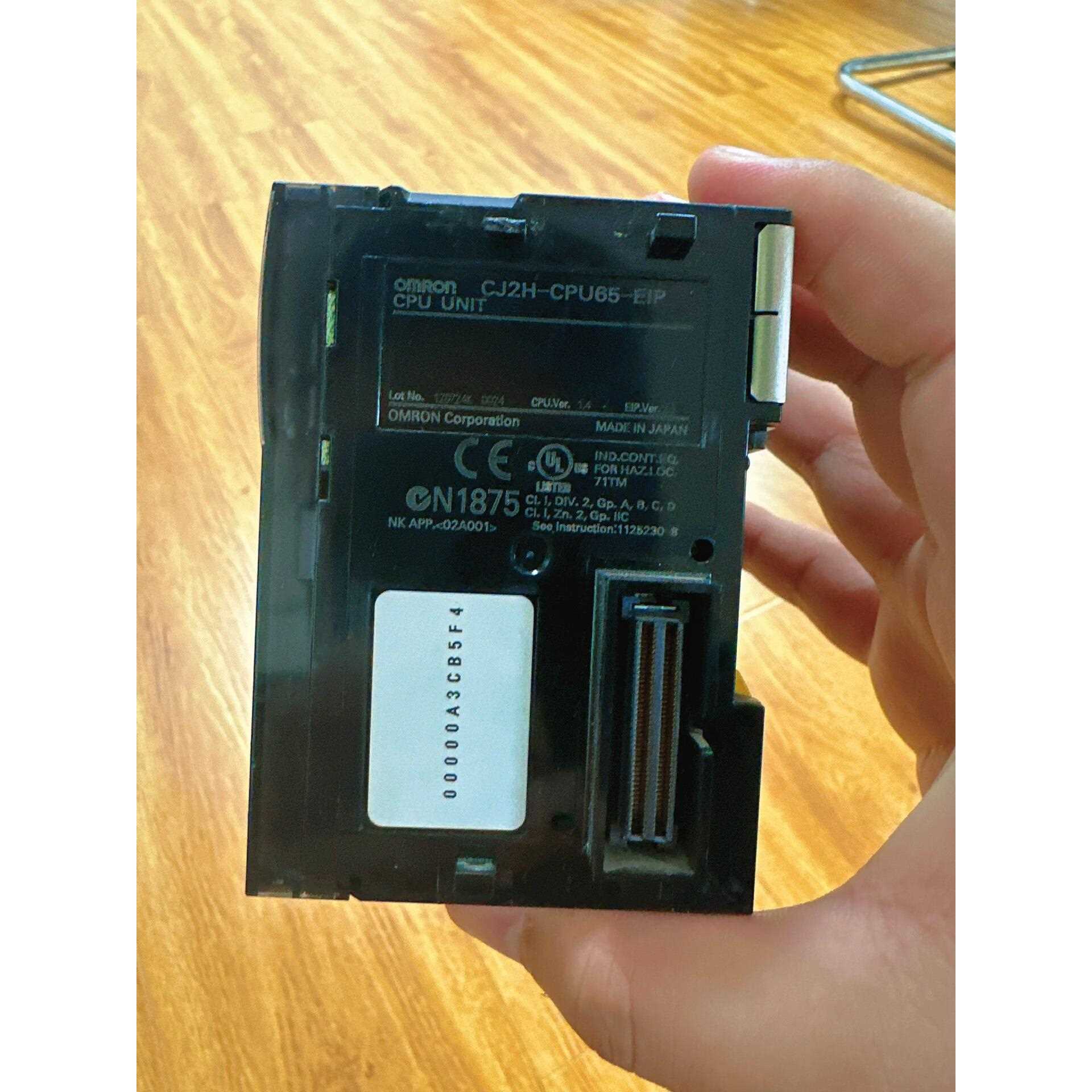 标价是空箱-CJ2H-CPU65-EIP议价