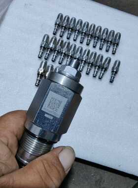 标价是空箱-丹佛斯平衡阀，1CE20F35S3，22只，伊顿三只，1CE议价