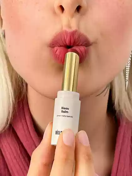 French Niche Violette Fr Transparent Matte Lipstick Bisou Balm Matte Lip Balm Lipstick ins Style