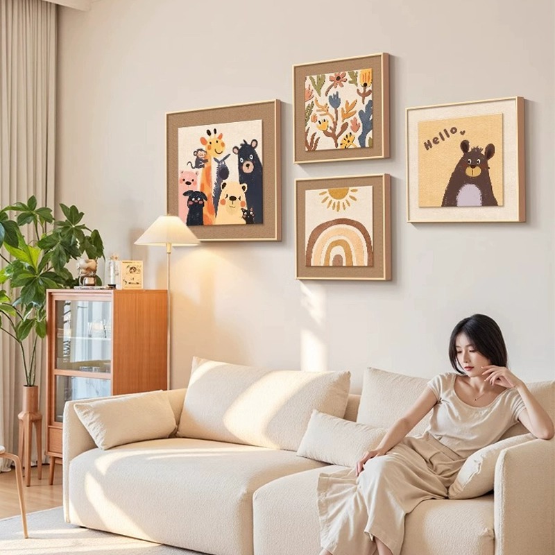 原木奶油风客厅组合装饰画卡通动物卧室床头挂画多巴胺儿童房壁画图片