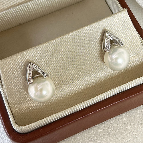 热巴同款正圆大爱迪生真珍珠耳钉天然淡水女2025新款耳饰平替澳白