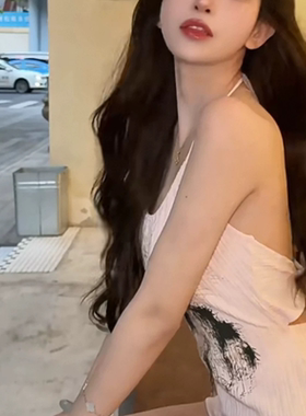 夜刀神狗小狗印花针织挂脖连衣裙短裙包臀裙女夏绑带辣妹露背收腰